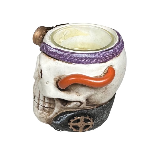 Yankee Candle 1687148 Single Skull Tea Light Candle Holder - Picture 4 of 4